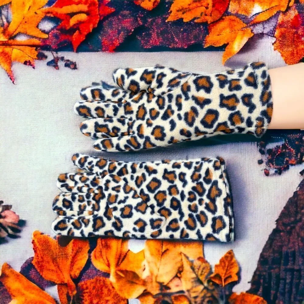 Animal Print l Gloves l Soft l Medium l EUC